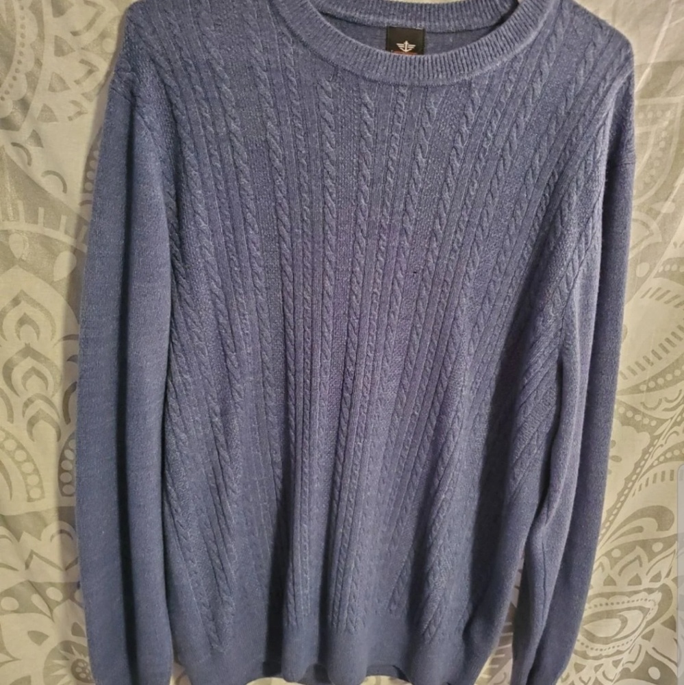 CLOSET CLEAROUT 2 FOR $10
